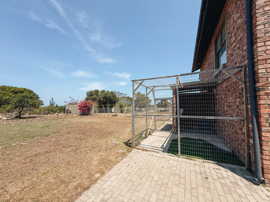 4 Bedroom Property for Sale in Aalwyndal Western Cape